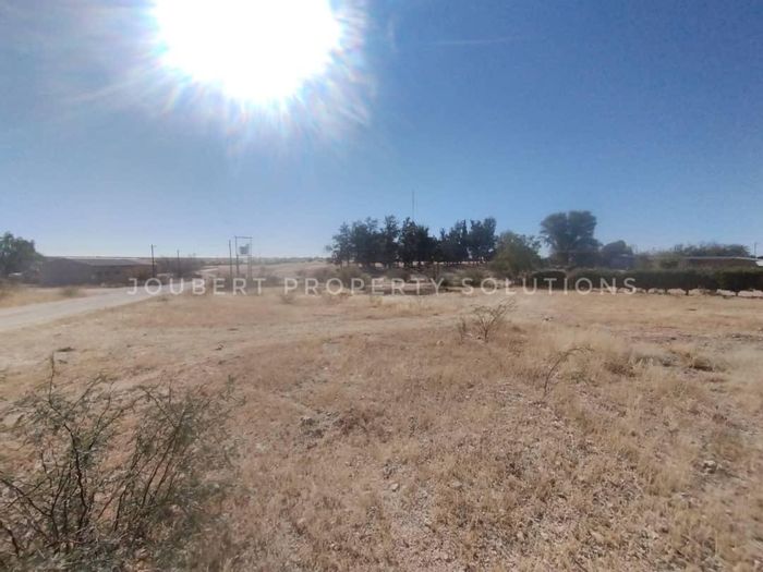 Vacant Land Residential for Sale in Stampriet Central - 1490m² Corner Erf.
