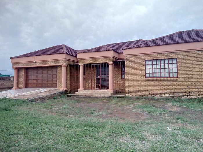 Property #2090472, House for sale in Moloto