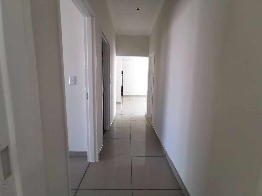 PASSAGE IN THE HOUSE OF THE TOP FLOOR 