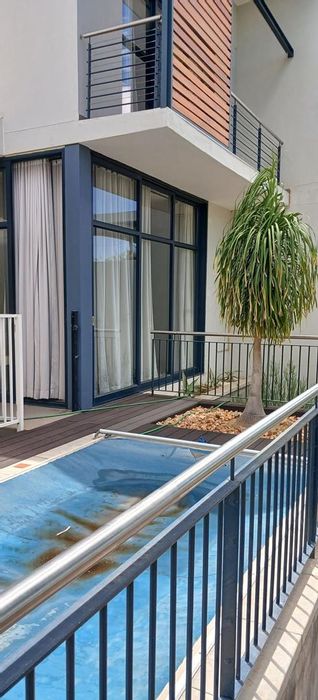 Eros Townhouse To Rent: 3 bedrooms, pool, double garage, exclusive complex.