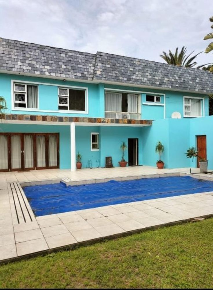 Bluewater Bay House To Rent Stunning Views, Prime Location, Pool