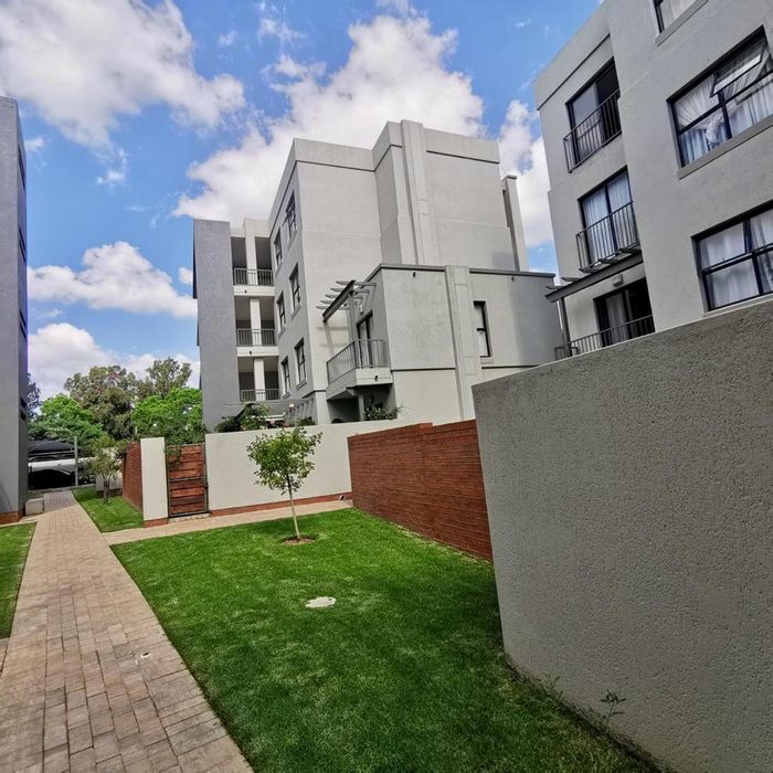 For Sale: Apartment in Kyalami AH with 3 beds, gym access, and gardens.