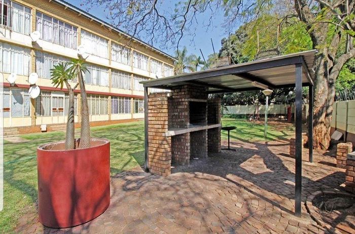 Property #2155606, Apartment for sale in Pretoria North