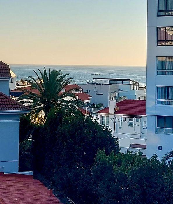 Property #2154769, Apartment for sale in Bantry Bay