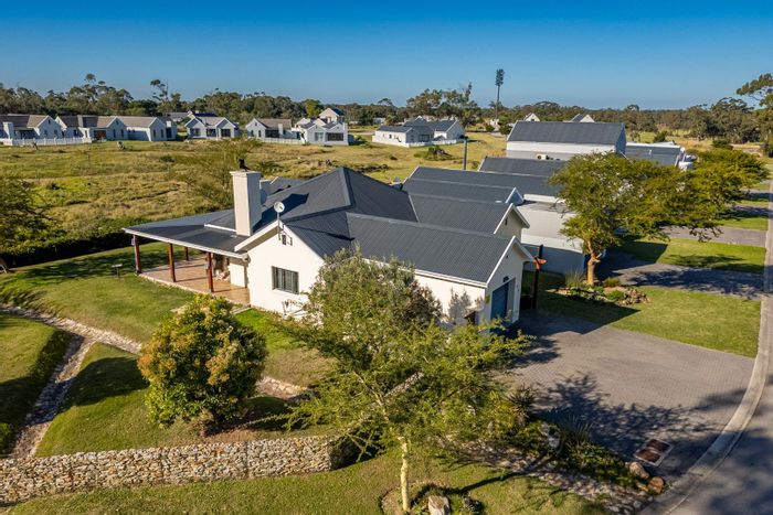 Property #2392563, House For Sale in Wedgewood Golf Estate