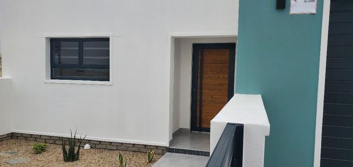 Property #2216530, Townhouse for sale in Swakopmund Ext 19