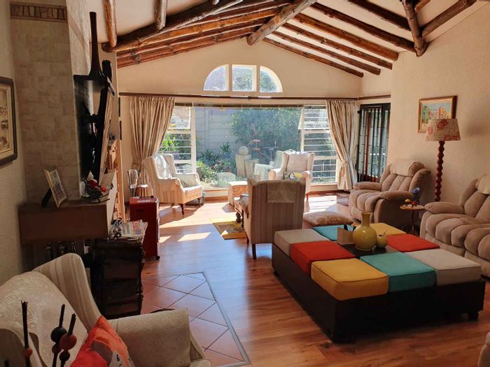 Bassonia House For Sale: 4 Bedrooms, large patio, double garage, great security.