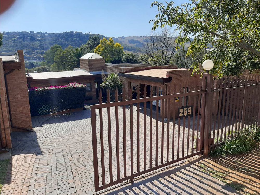 Front Electric Gate 