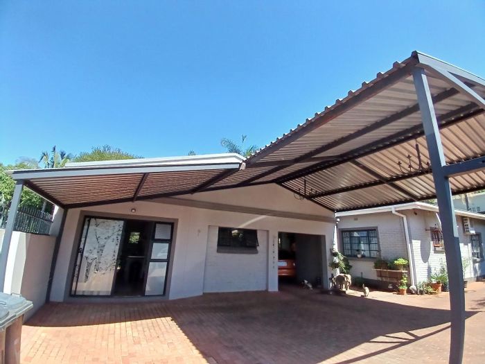 Property #2427961, Cottage Rental Monthly in Villieria