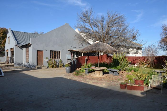 Property #2064473, Farm for sale in Bloemfontein Rural
