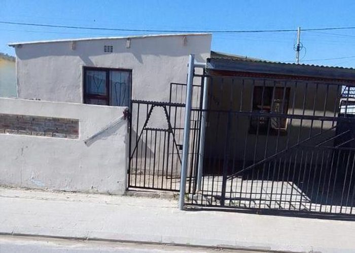 Property #2228236, House for sale in Sabata Dalindyebo Square