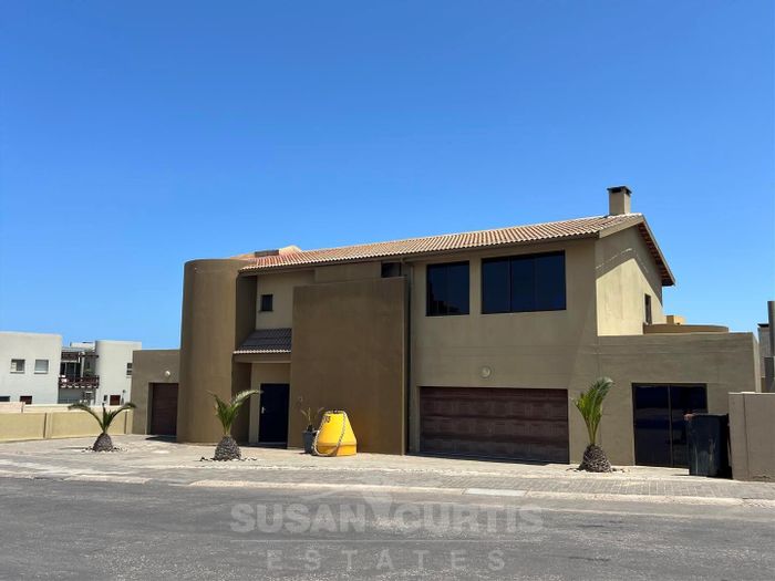 For Sale: House in Long Beach with patio, yard, and granny flat.