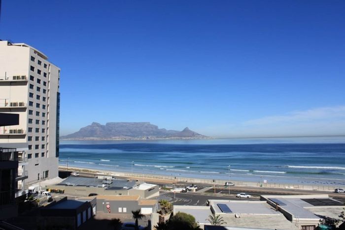 Property #1106950, Apartment for sale in Bloubergstrand