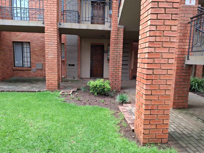 Highveld Townhouse To Rent: Spacious layout, private garden, and secure parking.