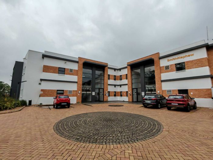 Spacious 544m2 office in Westville Central, lift access, balcony, secure parking. To Rent.