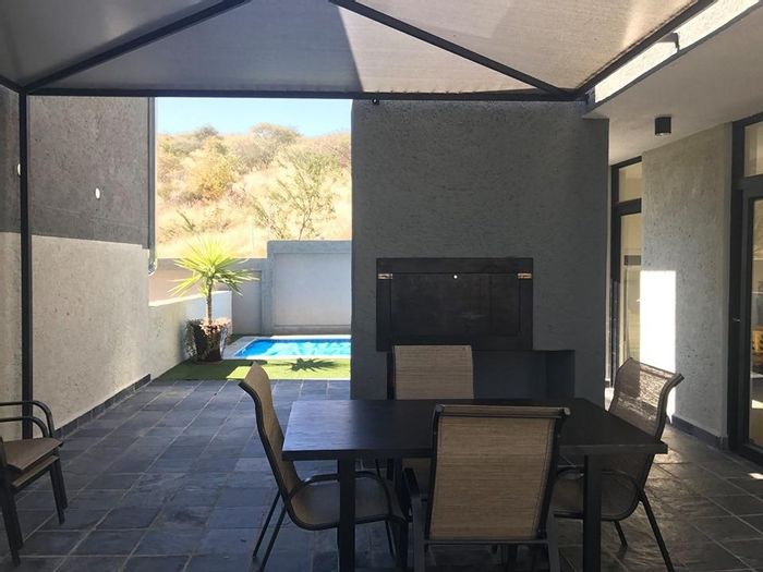 Property #2430224, Townhouse For Sale in Auasblick