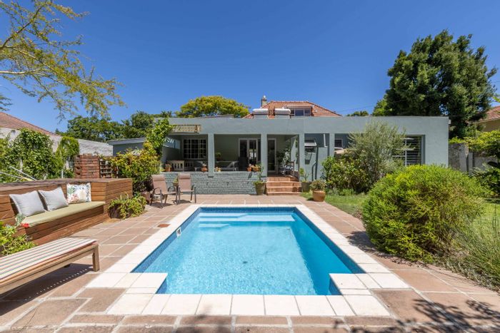 Kenilworth House For Sale: Pool, office, spacious living, and secure garden.