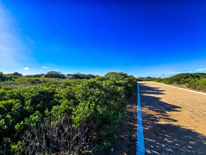 Property #2404046, Vacant Land Residential For Sale in Still Bay West