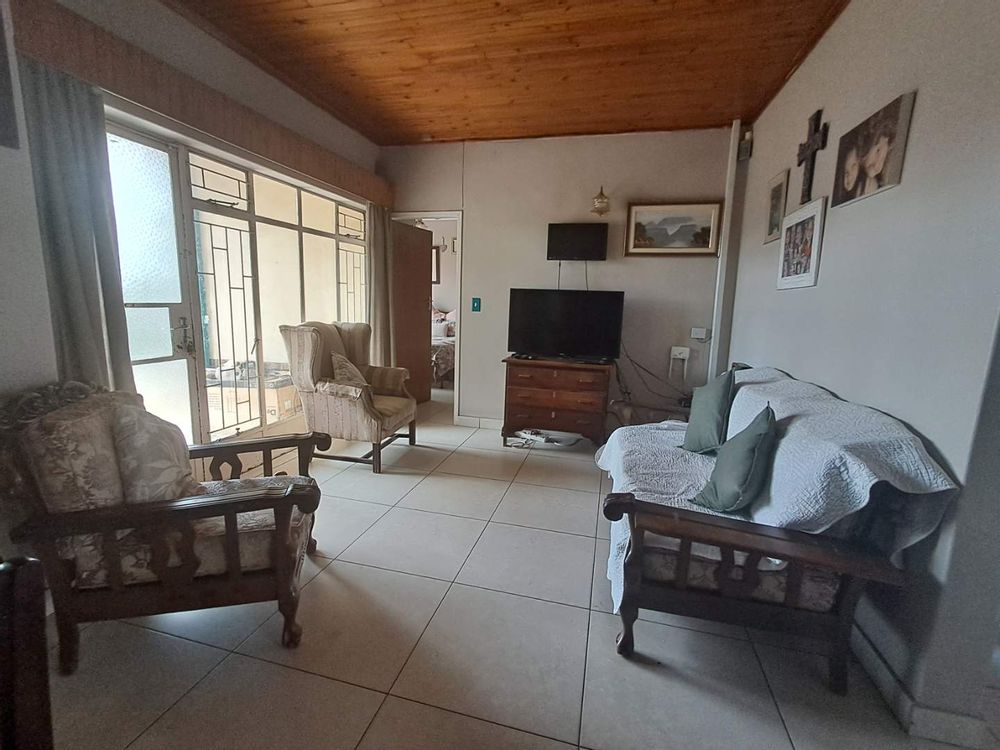 Living area 2 and dining area 