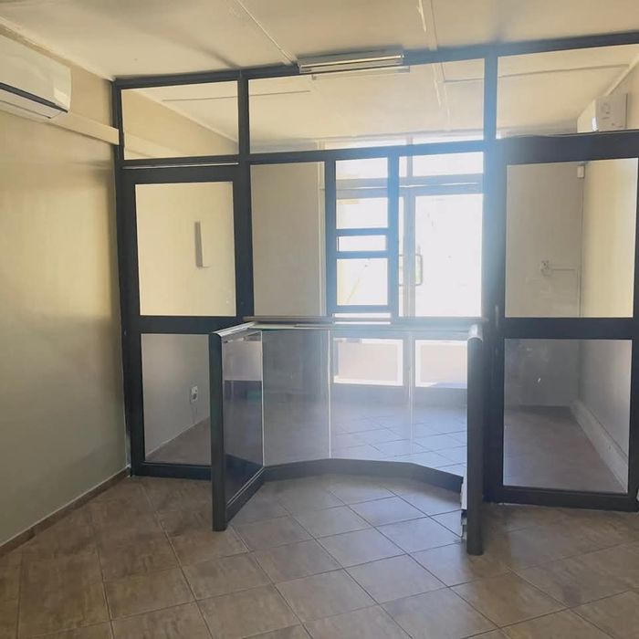 Property #2420305, Office Rental Monthly in Northern Industrial
