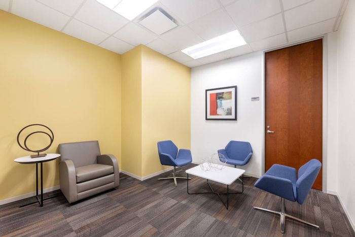 Flexible Office Space To Rent in Annlin with Coworking and On-Site Amenities