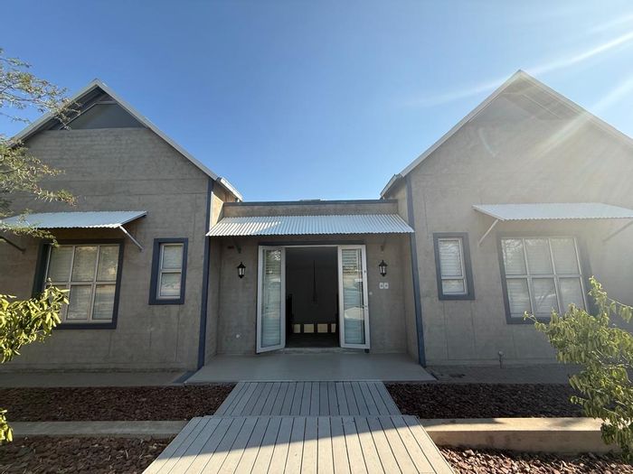 Elisenheim House For Sale: 3 en-suite bedrooms, pool, double garage, security features.