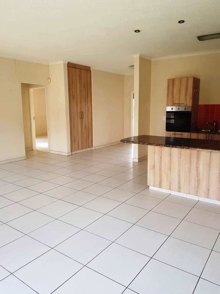 Very spacious open plan kitchen - dining area - tv area with indoor BBQ