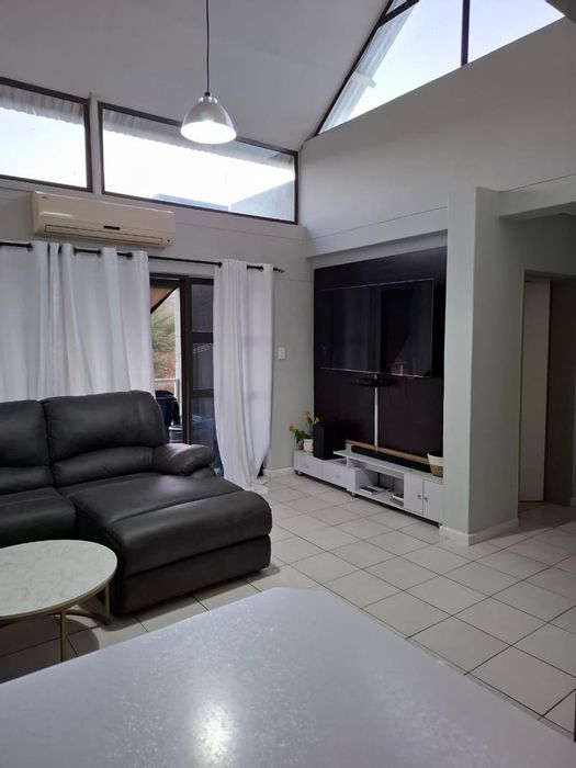 Elisenheim Apartment For Sale: 2 Bedrooms, 2 Bathrooms, Air Conditioning, High Ceilings.