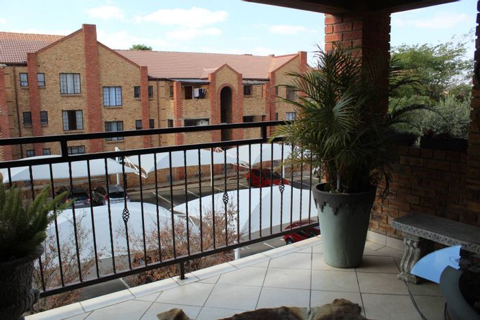 Property #2171630, Apartment rental monthly in Sundowner & Ext