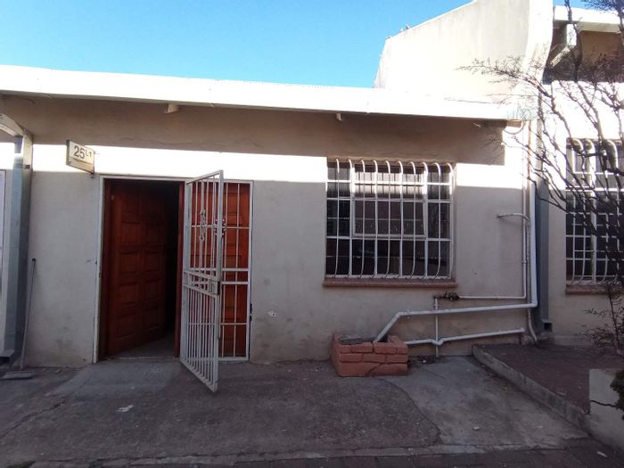 Property #2267801, Mixed Use rental monthly in Benoni Central