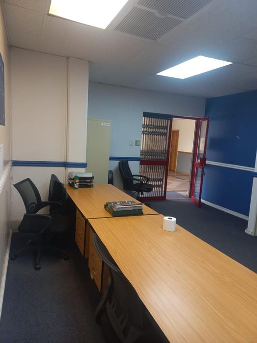 For Sale: Prime Office Space in Empangeni Central with Open-Plan Layout and Kitchen.