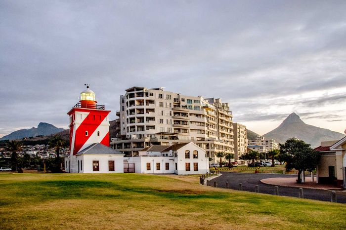 Ocean-facing apartment in Mouille Point for sale with balcony, pool, and gym.