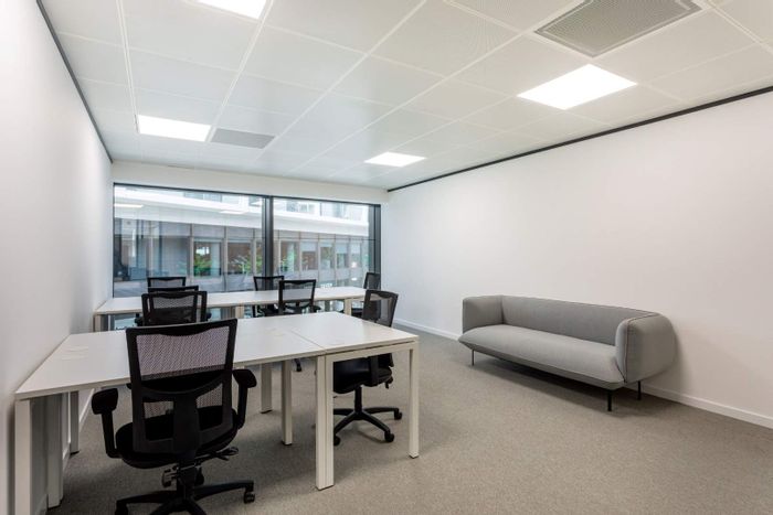 Office to Rent in Midrand Central: 20 sqm private space, 50 sqm shared area.