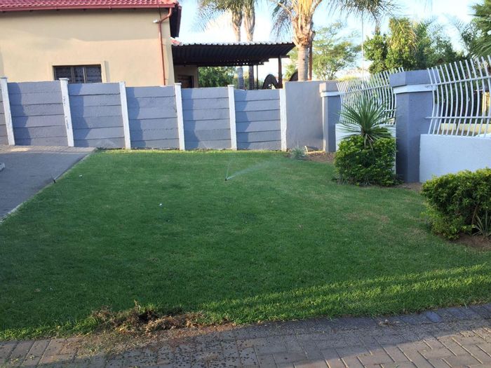 Property #2108455, House Rental Monthly in Olievenhoutbosch