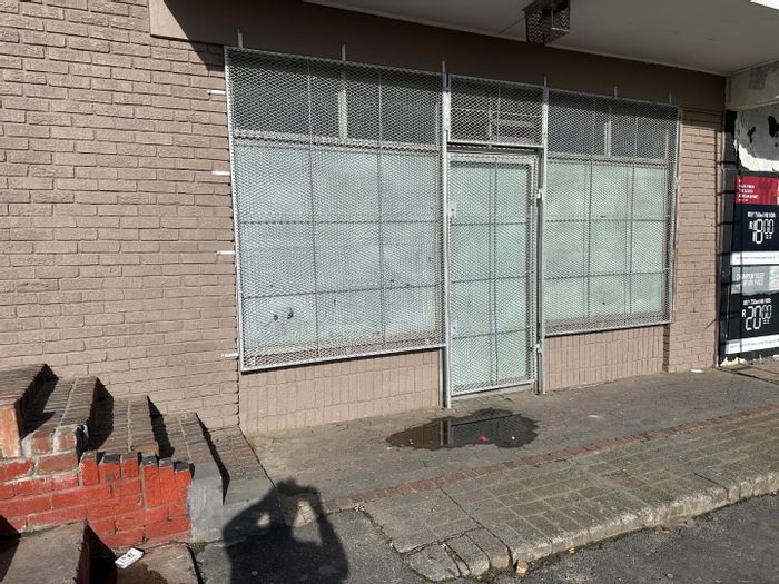 Retail spaces available to rent in Eersterivier Central, near train station, prepaid utilities.