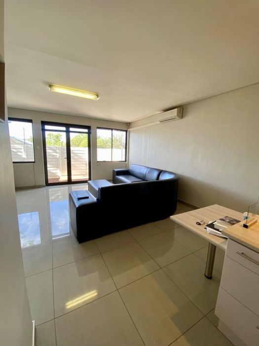 Property #2214601, Apartment for sale in Windhoek Central