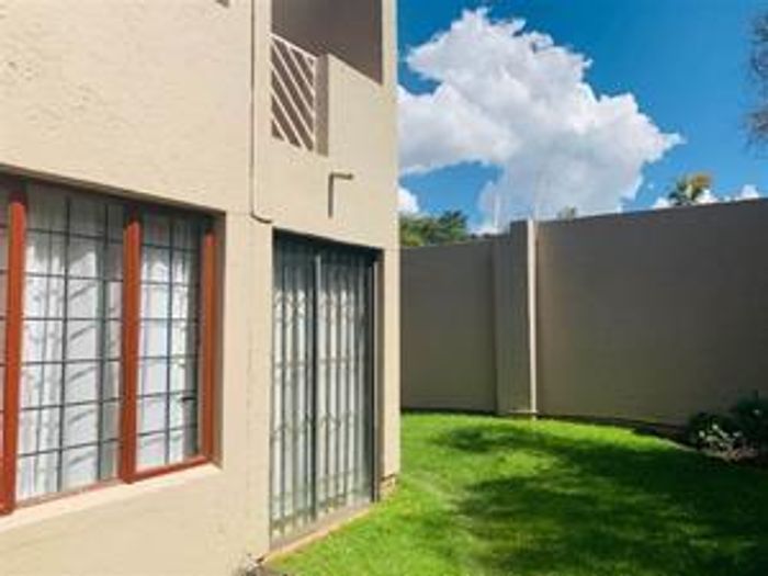 Property #2196964, Apartment for sale in Atholl