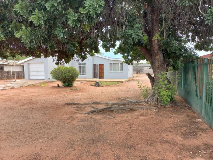 Property #2093512, House for sale in Oosterville