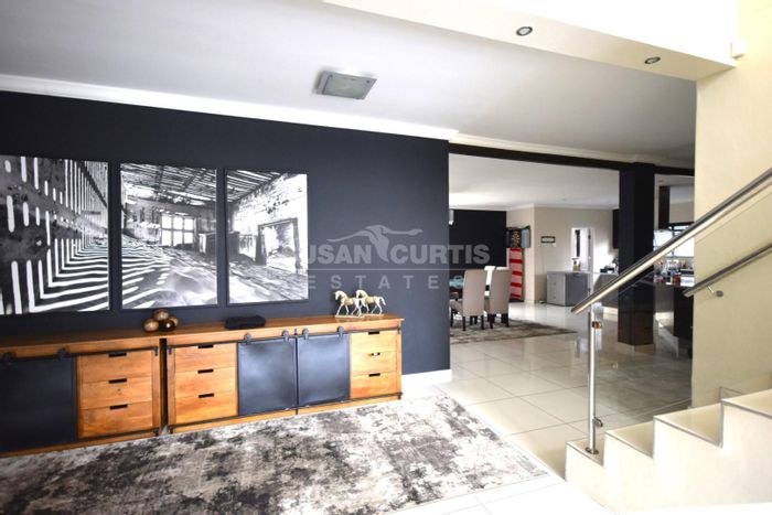 4-Bedroom House to Rent in Ocean View with Garden and Double Garage.