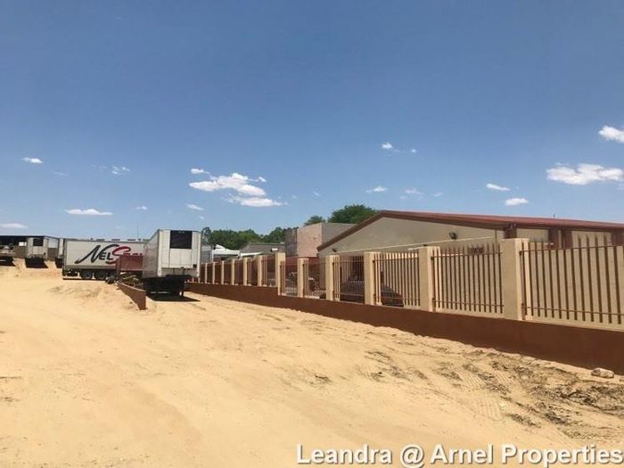 Property #2106902, Industrial for sale in Lafrenz Industrial