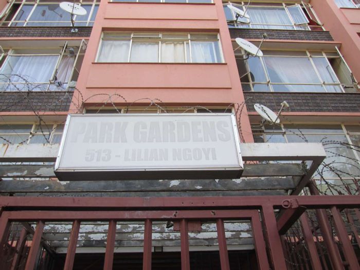 For Sale: 2-Bedroom Apartment in Pretoria Central, near schools and shopping centers.
