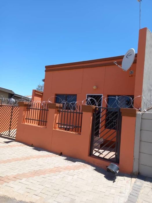 Property #2157571, House for sale in Windhoek