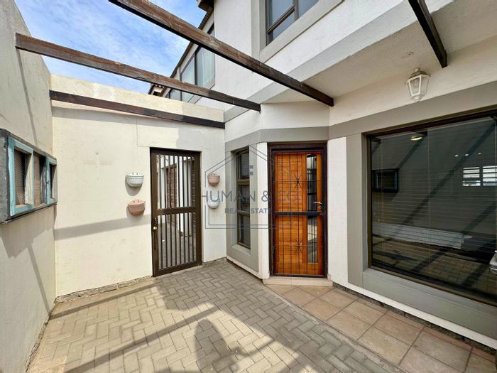 Property #2321173, Townhouse For Sale in Lagoon