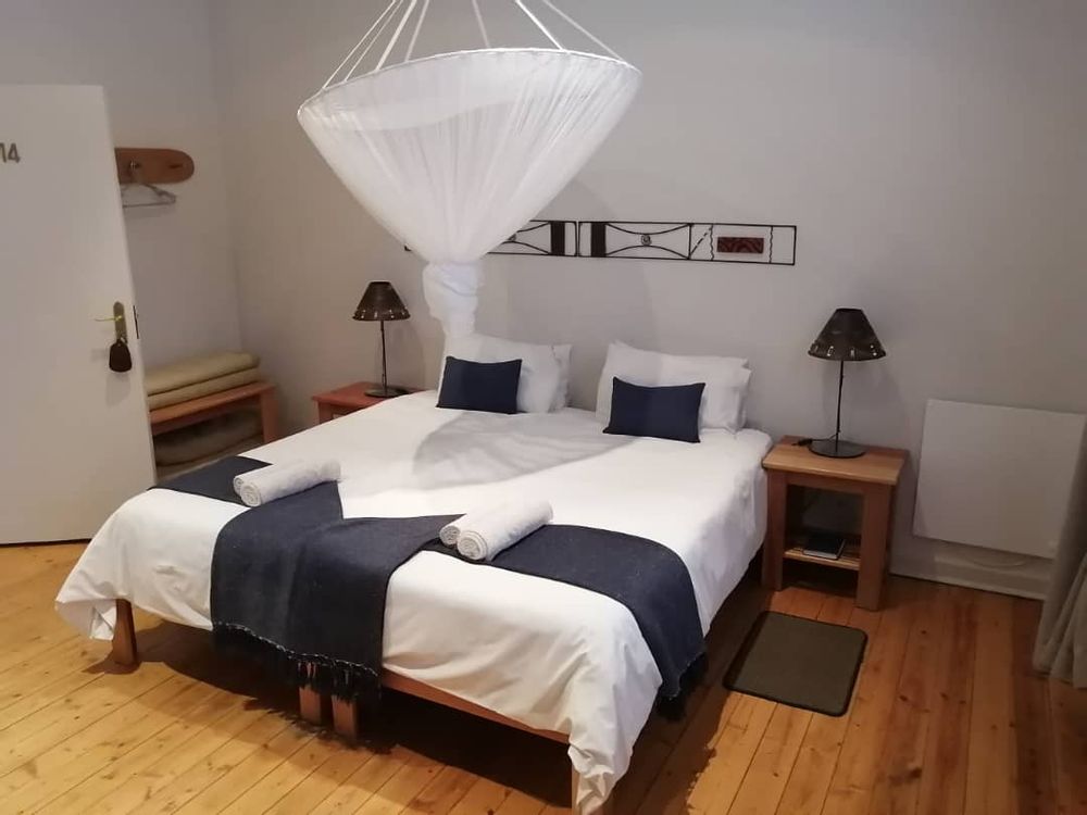 BAHNHOF HOTEL ROOMS AND AMENITIES