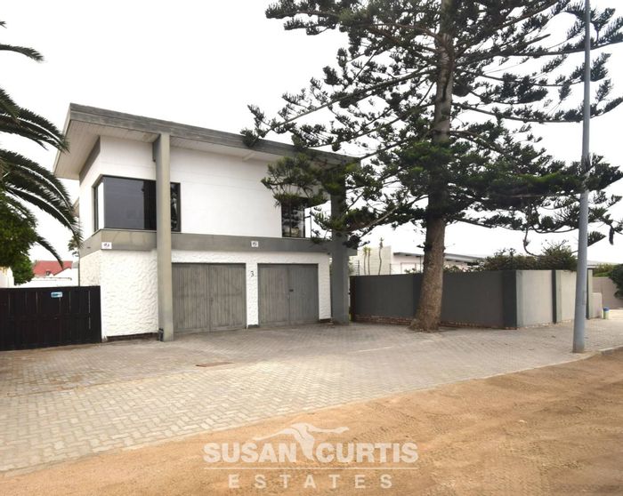 Property #2213826, House for sale in Swakopmund Central