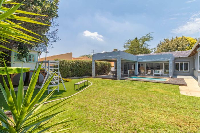 Hurlingham House For Sale: Spacious living areas, pool, braai, and secure location.