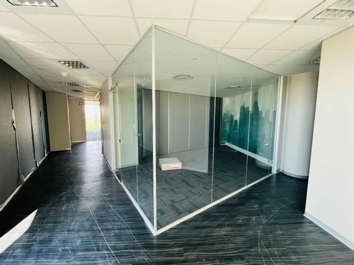Property #2152876, Office rental monthly in Illovo