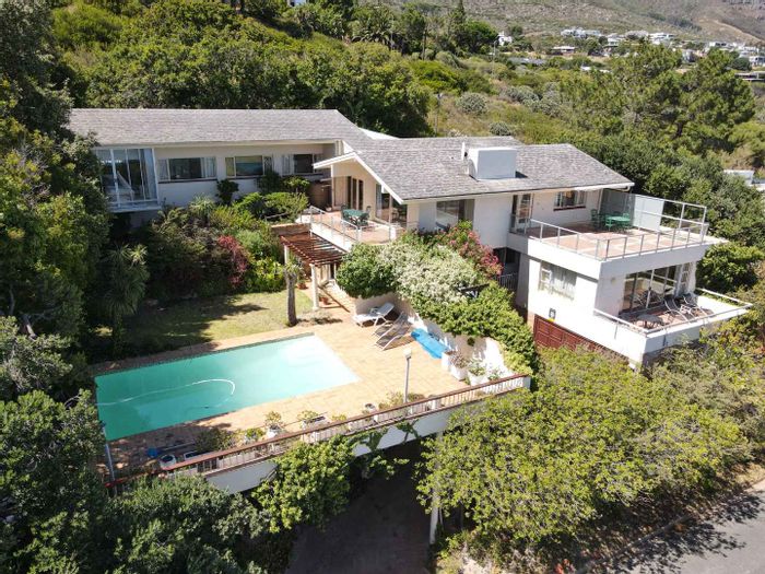 Property #2104421, House for sale in Camps Bay