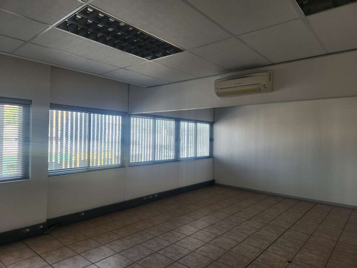 Prime Office Space To Rent in Windhoek Central: 190.58m2, Central Aircons