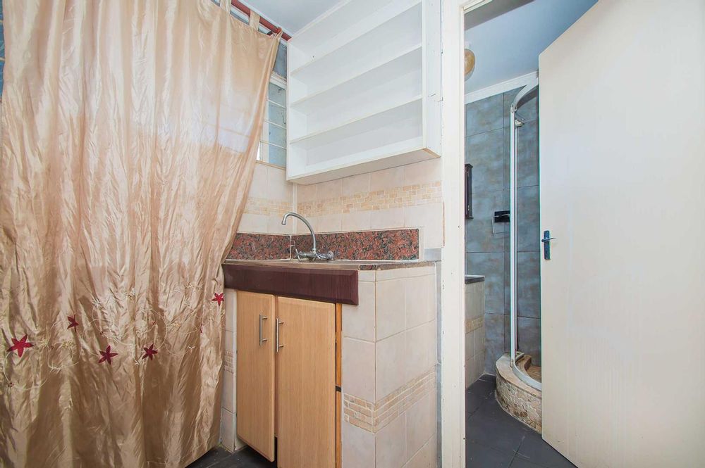 3rd cottage with kitchenette and bathroom